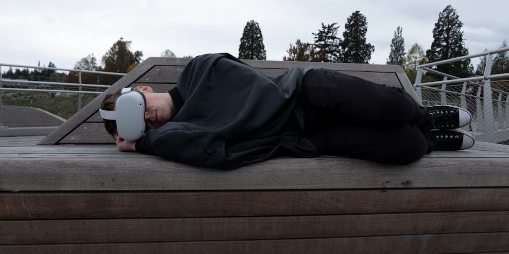 A split image showing a person struggling to sleep on a traditional mattress on one side, and the same person sleeping soundly on a Casper mattress on the other. This visual contrast emphasizes the benefits of choosing Casper for better sleep quality, with a focus on the comfort and support provided by the mattress.